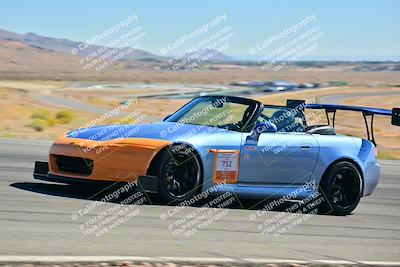 media/Oct-18-2025-Extreme Speed (Sat) [[d6d7e1fef1]]/Group 1 Red/Session 2 (Turn 3)/